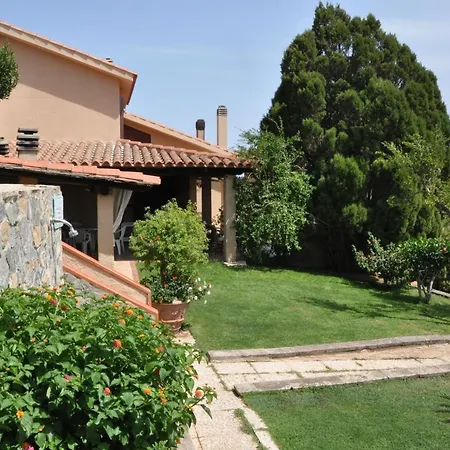 Sleeps 6 Pool Wifi * Chia