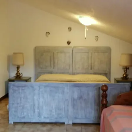 Sleeps 6 Pool Wifi * Chia