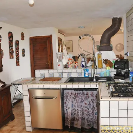 Sleeps 6 Pool Wifi Villa *